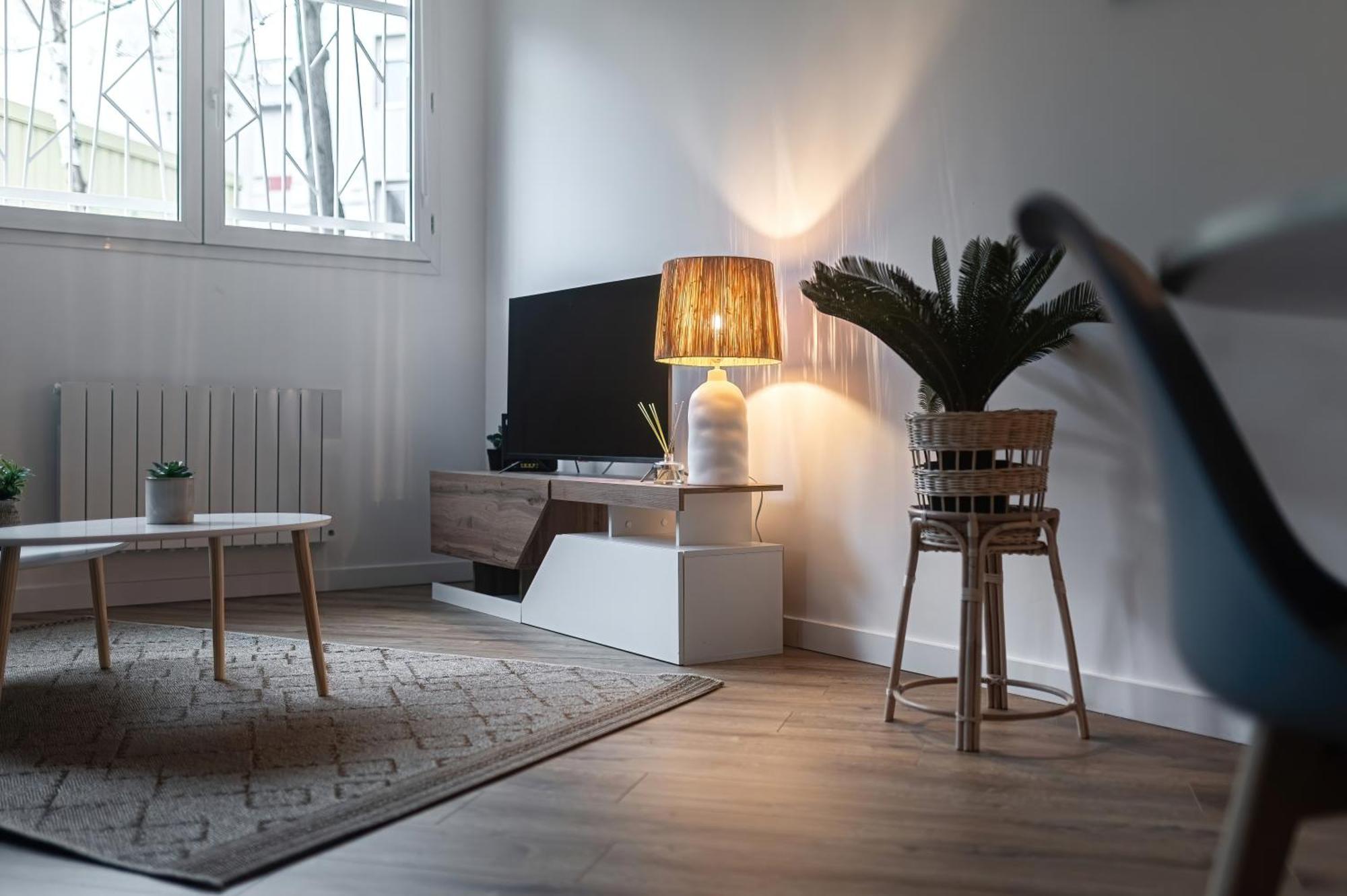L'Escale Balzac Apartment Вильорбан Екстериор снимка